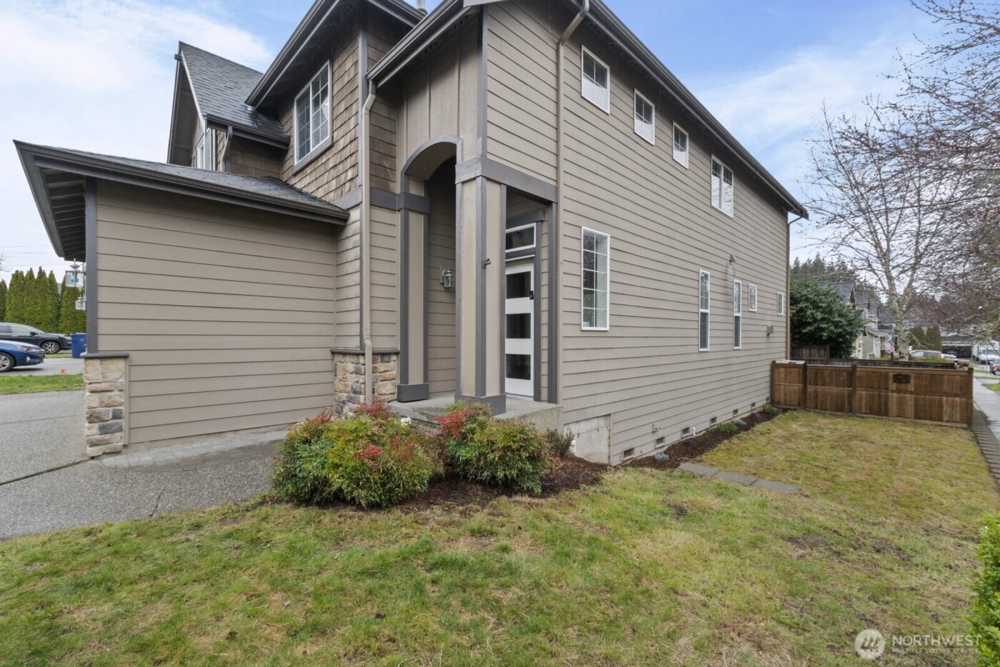 4233 154th Place SE, Bothell, WA 98012