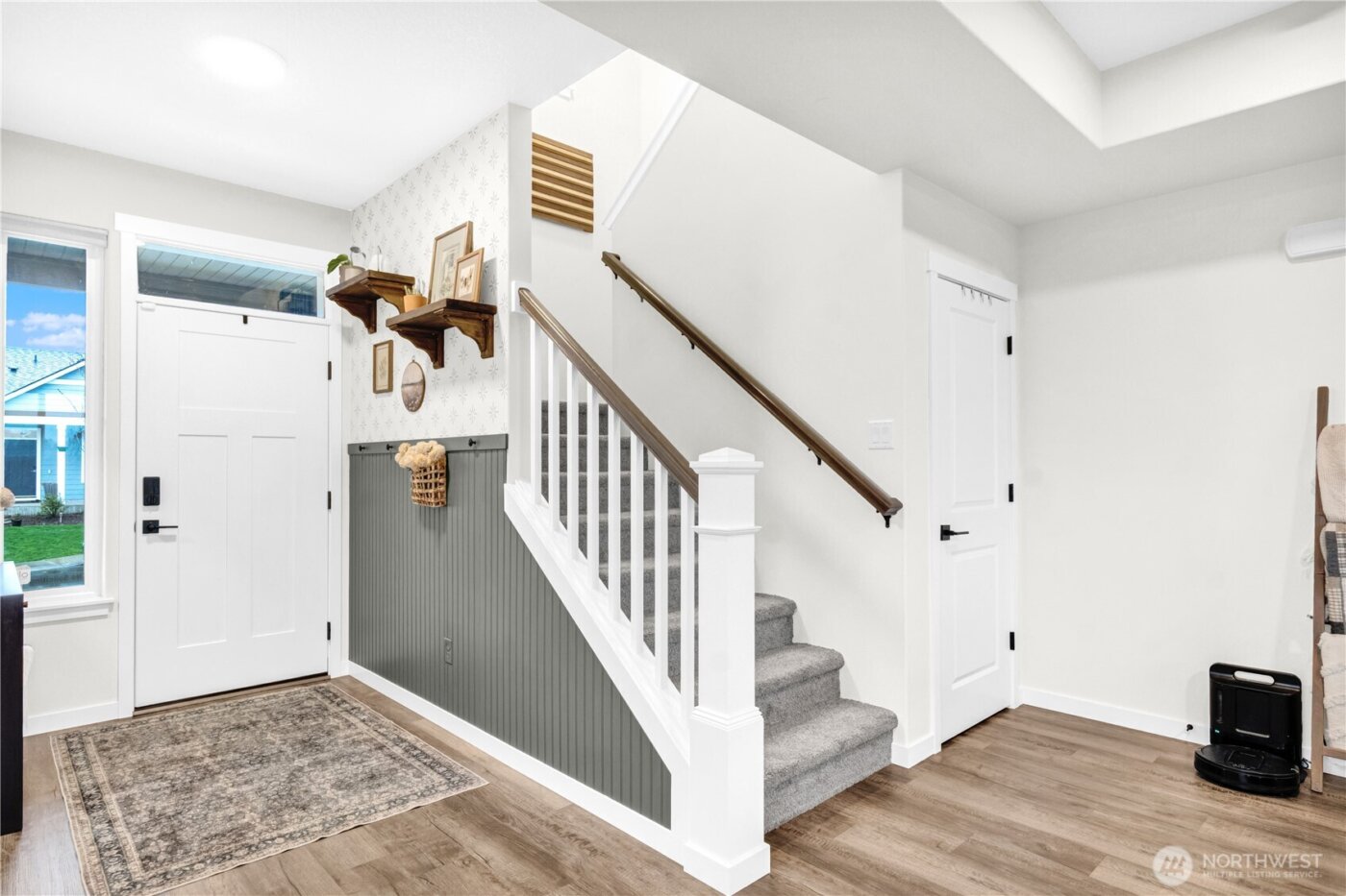 605 Cardinal Ave , Winlock, WA 98596