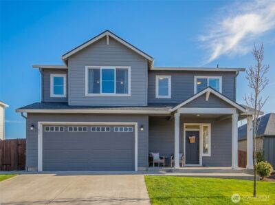 605 Cardinal Ave , Winlock, WA 98596