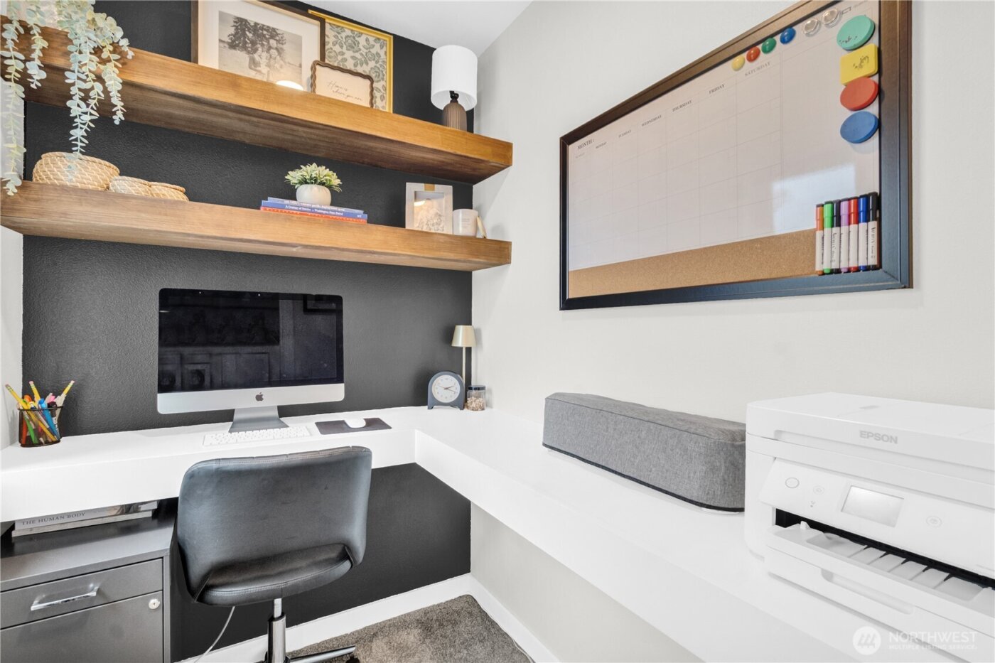 605 Cardinal Ave , Winlock, WA 98596