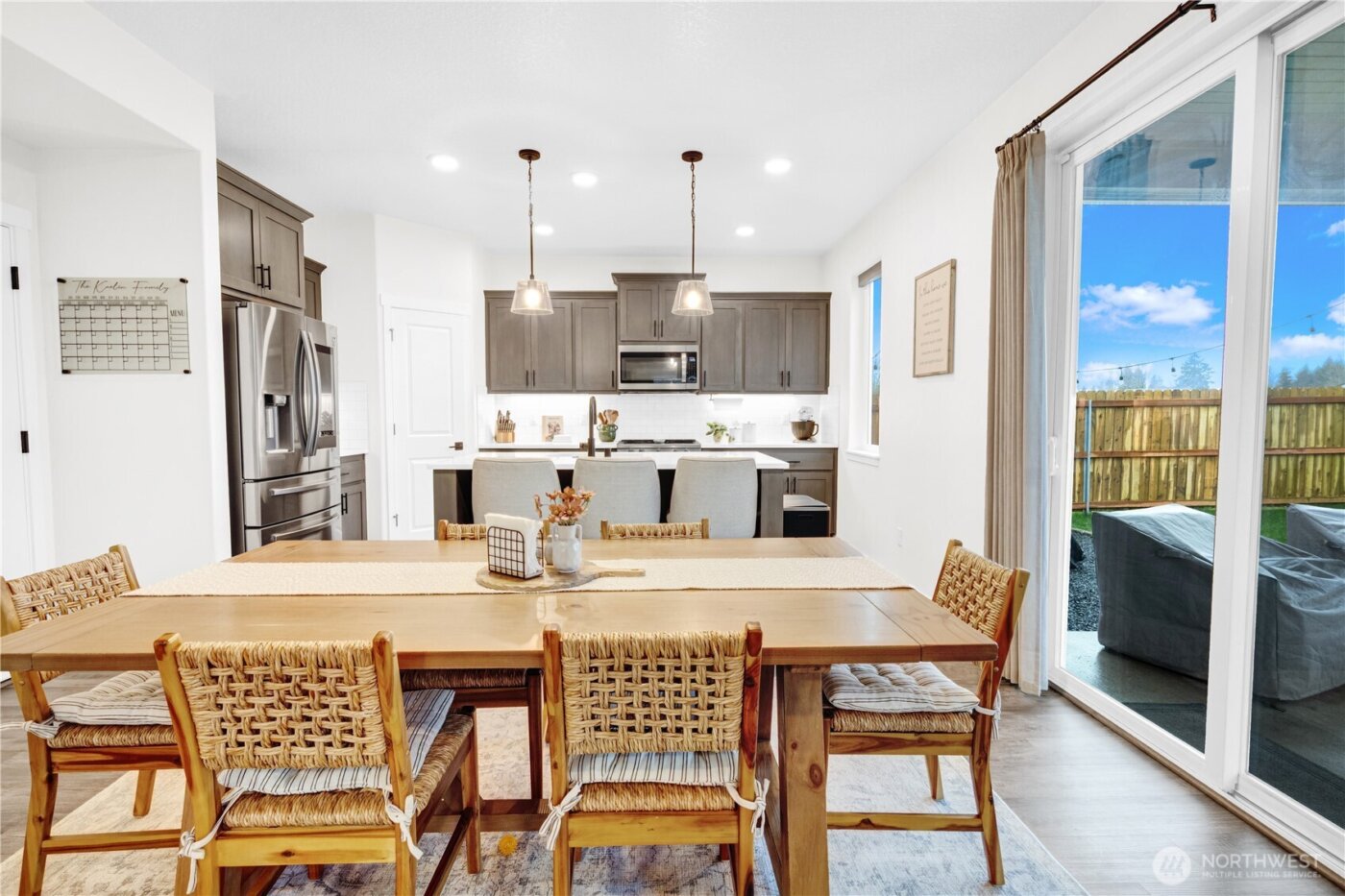 605 Cardinal Ave , Winlock, WA 98596