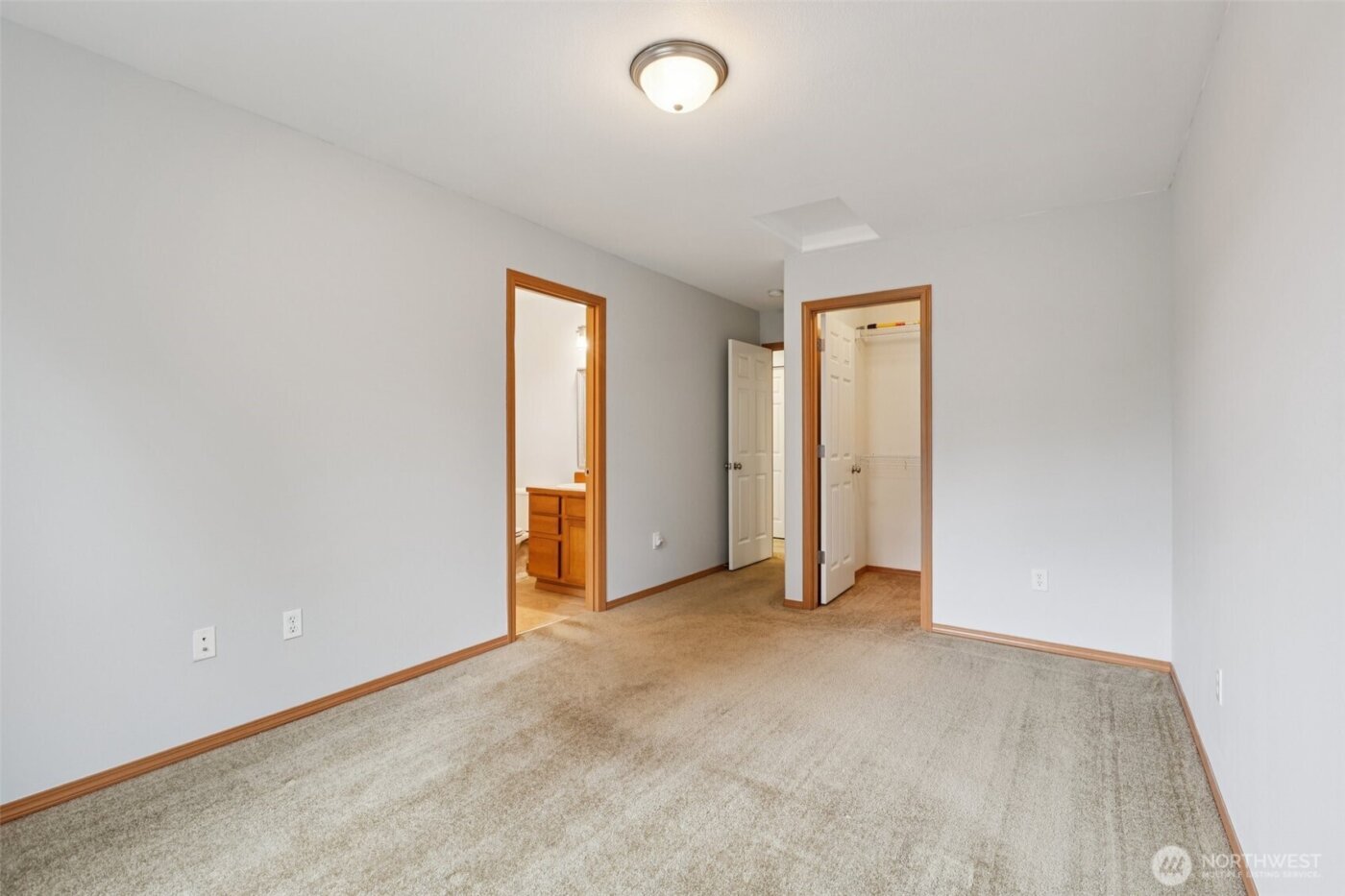 116 N Indiana Avenue , Granite Falls, WA 98252