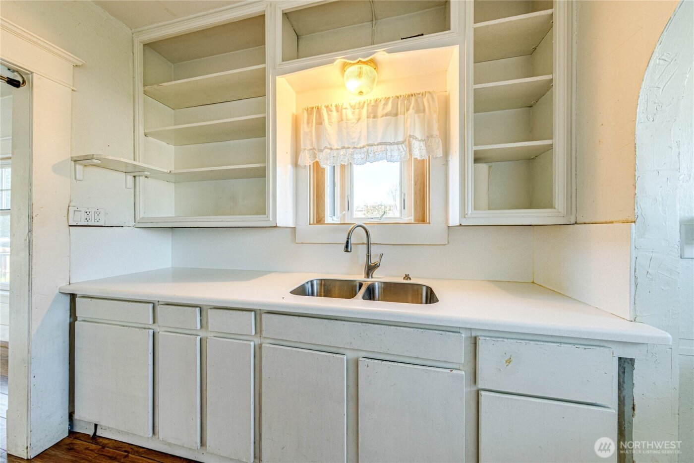 115 E 5th Street , Port Angeles, WA 98362