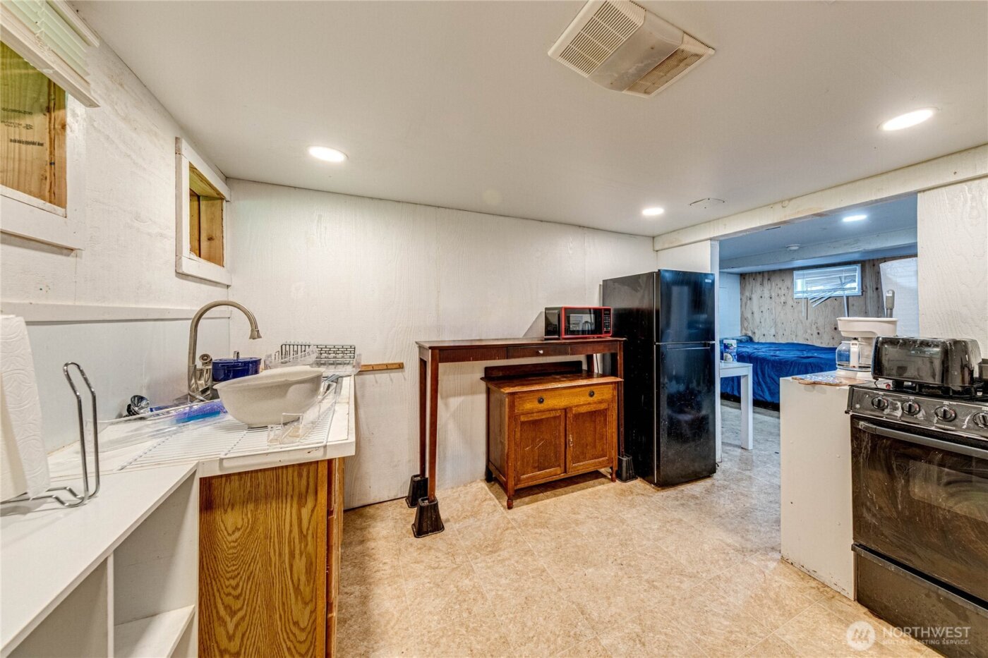 115 E 5th Street , Port Angeles, WA 98362