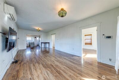 115 E 5th Street , Port Angeles, WA 98362 - Photo 10