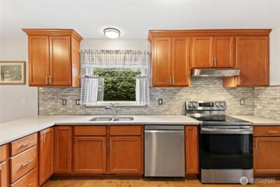 11548 215th Avenue E, Bonney Lake, WA 98391 - Photo 13