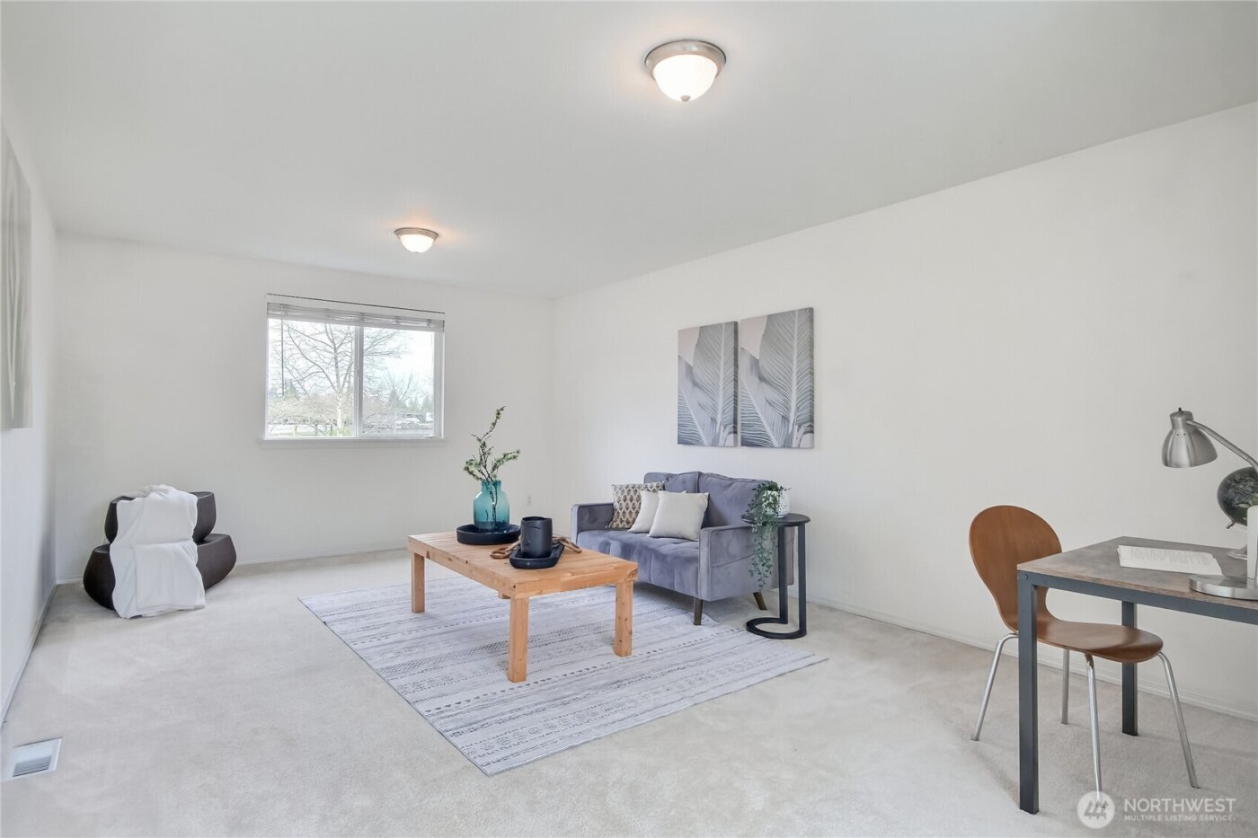 512 29th Ave SE, Puyallup, WA 98374