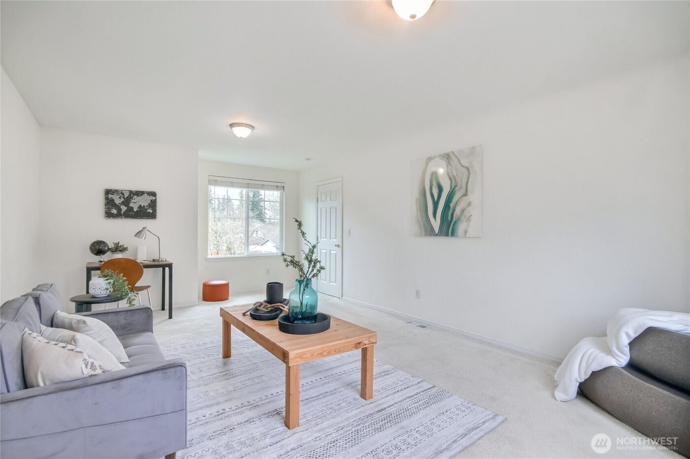 512 29th Ave SE, Puyallup, WA 98374