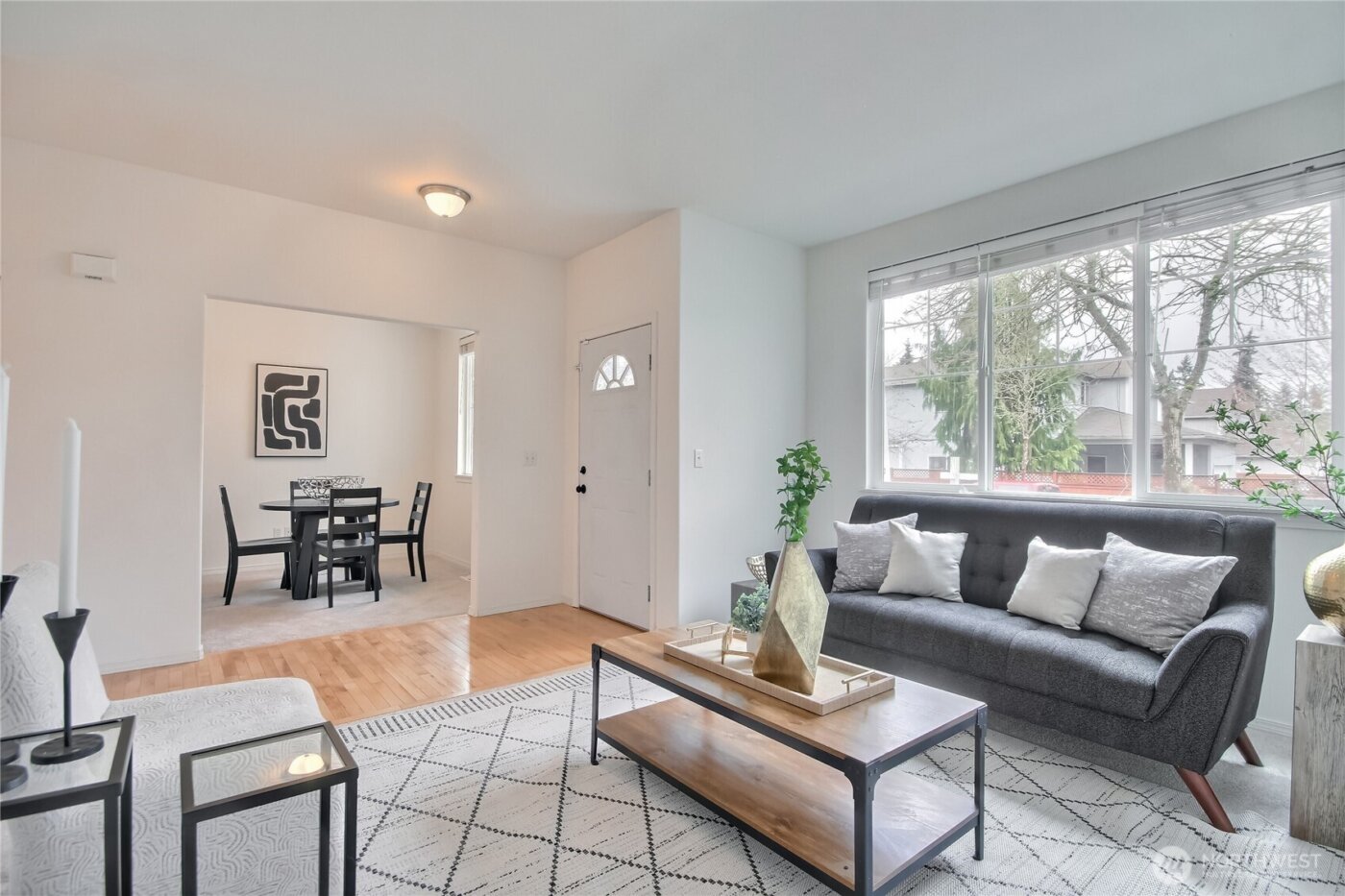 512 29th Ave SE, Puyallup, WA 98374