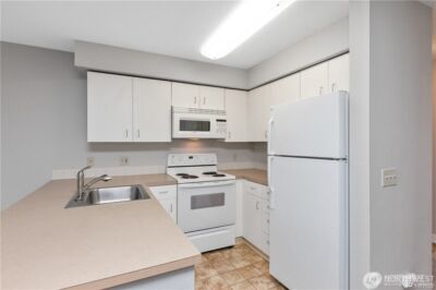 12303 Harbour Pointe Boulevard #S303, Mukilteo, WA 98275 - Photo 10