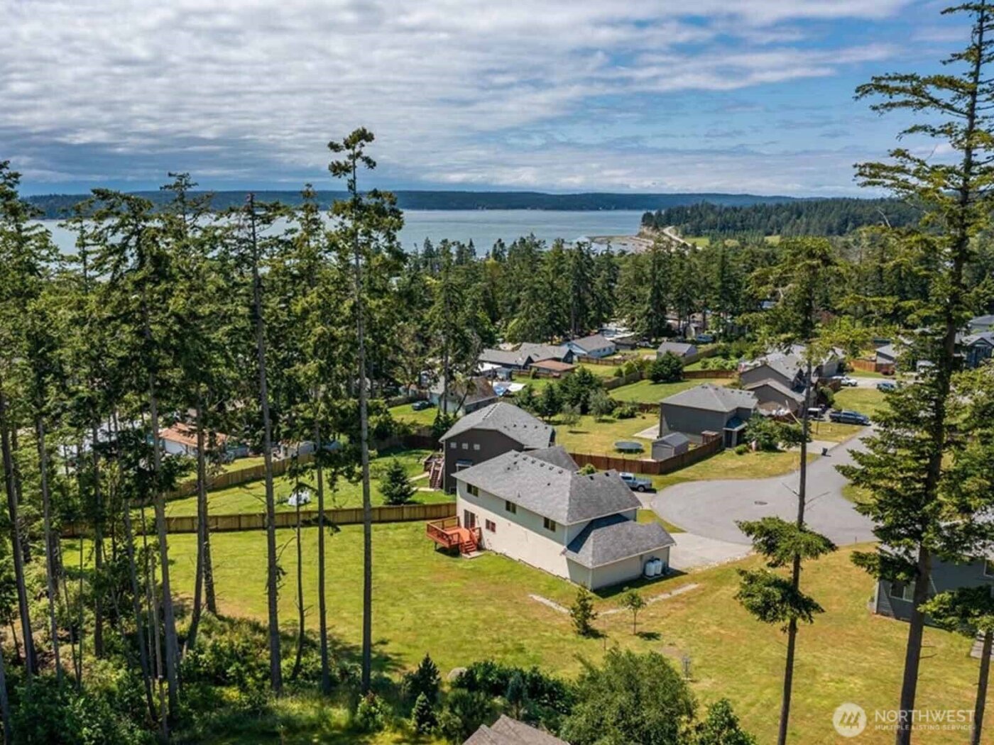 930 Cove View Circle , Oak Harbor, WA 98277