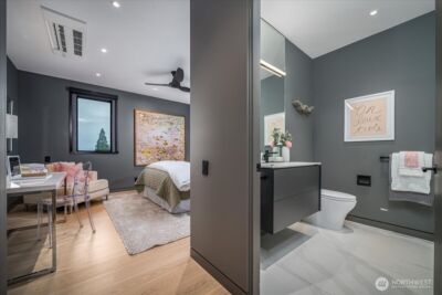 1914 Magnolia Boulevard W, Seattle, WA 98199 - Photo 29