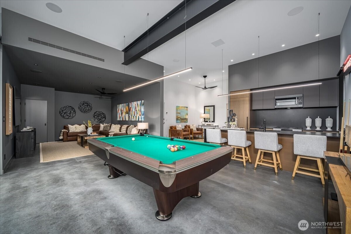 1914 Magnolia Boulevard W, Seattle, WA 98199