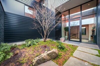 1914 Magnolia Boulevard W, Seattle, WA 98199 - Photo 4