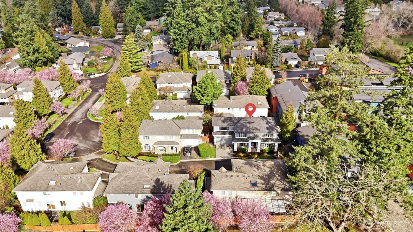 11922 82nd Place NE, Kirkland, WA 98034