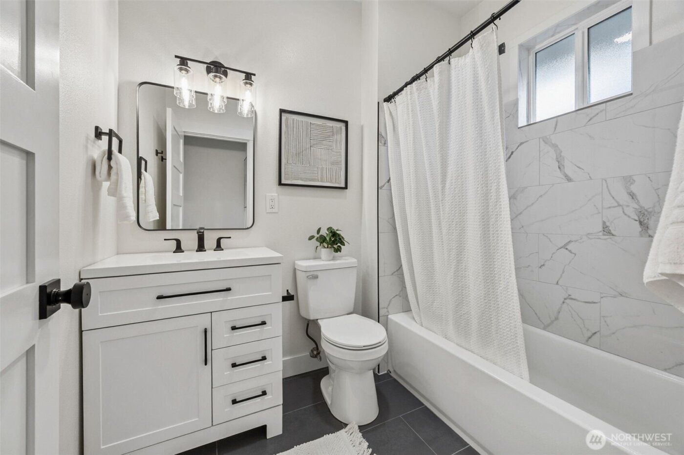 4021 S Sheridan Avenue , Tacoma, WA 98418