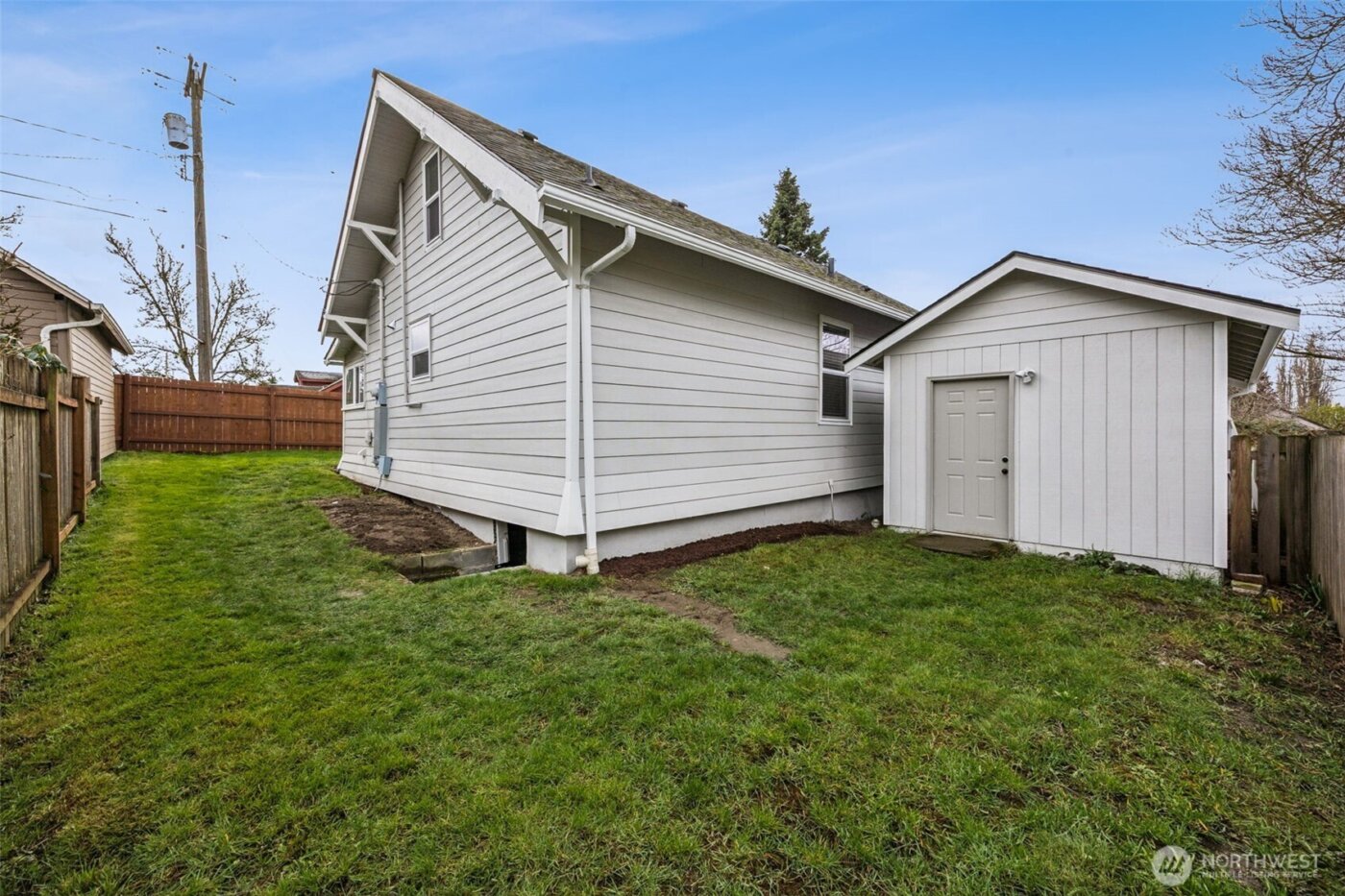 4021 S Sheridan Avenue , Tacoma, WA 98418