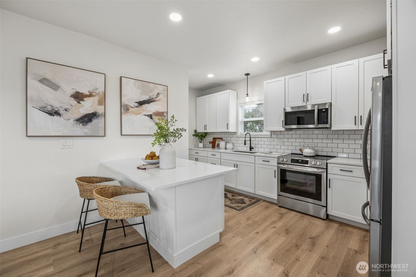 4021 S Sheridan Avenue , Tacoma, WA 98418