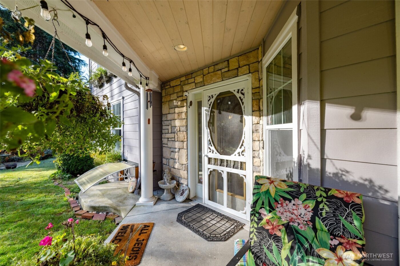 22068 McMurray Shore Drive , Mount Vernon, WA 98274