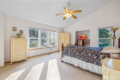 22068 McMurray Shore Drive , Mount Vernon, WA 98274 - Photo 12
