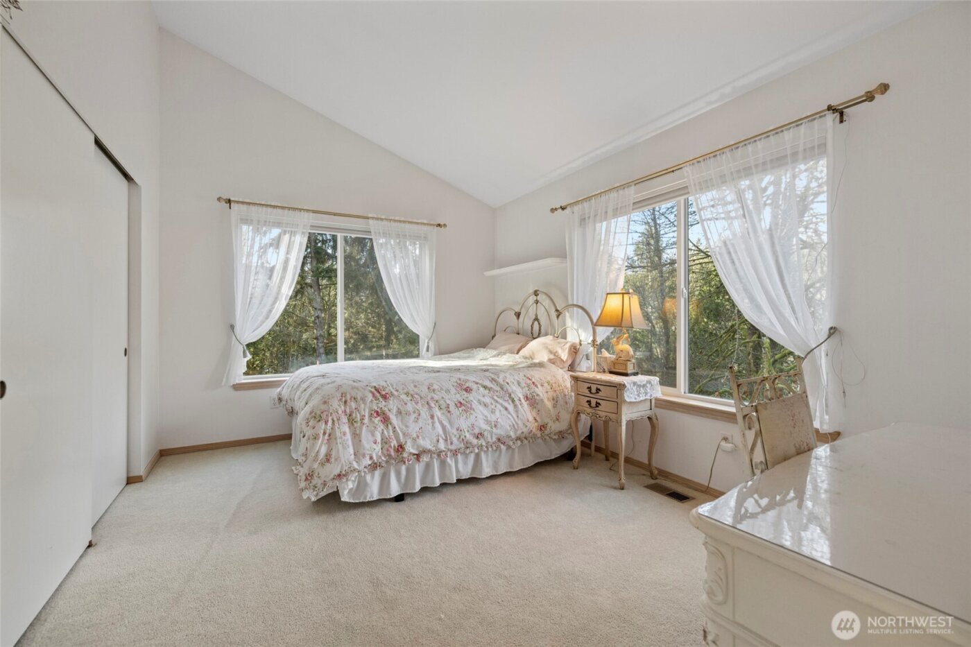 22068 McMurray Shore Drive , Mount Vernon, WA 98274