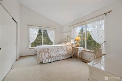 22068 McMurray Shore Drive , Mount Vernon, WA 98274 - Photo 18