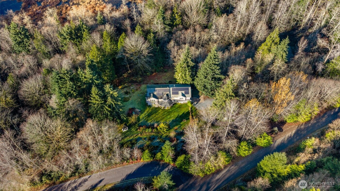 22068 McMurray Shore Drive , Mount Vernon, WA 98274
