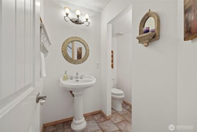 22068 McMurray Shore Drive , Mount Vernon, WA 98274 - Photo 9