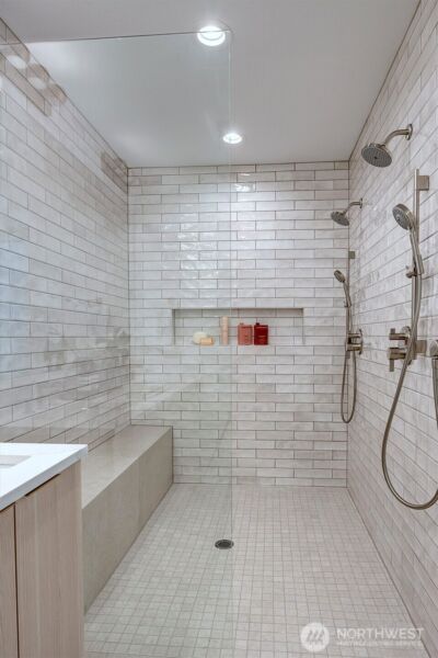 417 102nd Avenue SE, Bellevue, WA 98004 - Photo 32