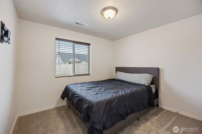 1104 W Maple Drive , Moses Lake, WA 98837 - Photo 15