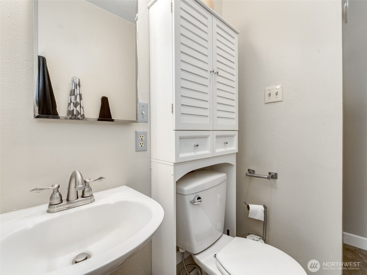 711 SE 101st Avenue , Vancouver, WA 98664