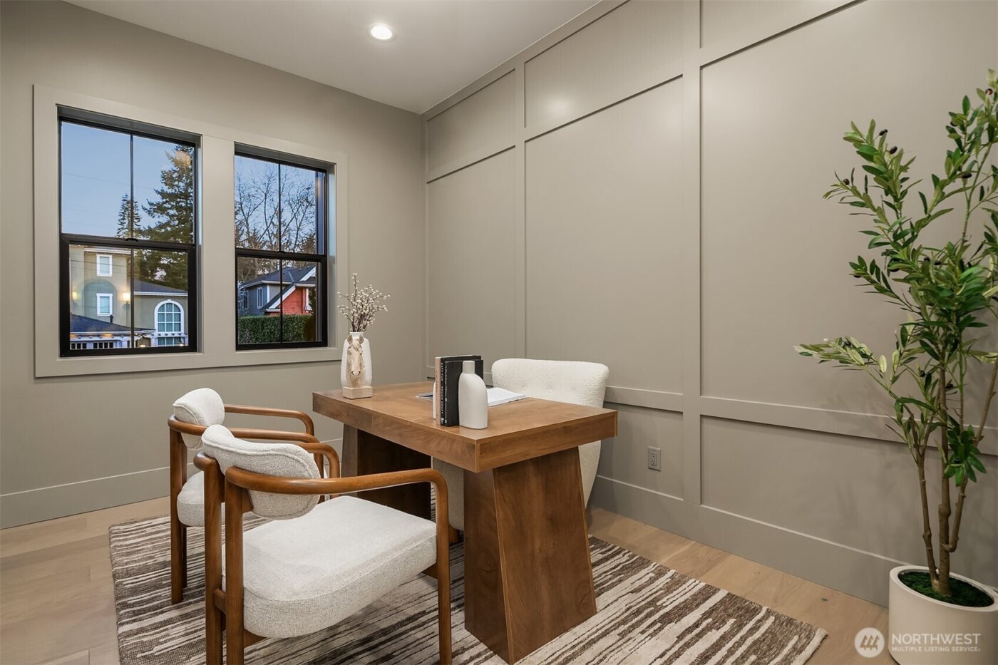 2309 103rd Avenue NE, Bellevue, WA 98004