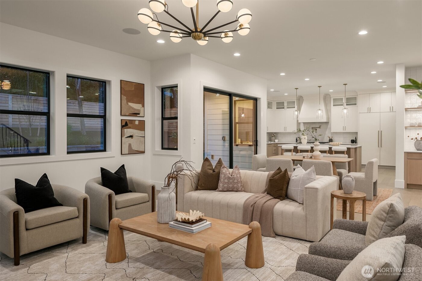 2309 103rd Avenue NE, Bellevue, WA 98004