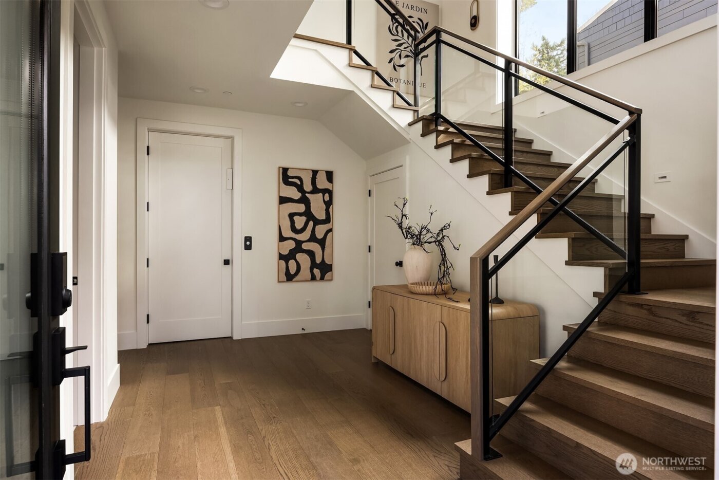 5808 Lakeview Drive , Kirkland, WA 98033