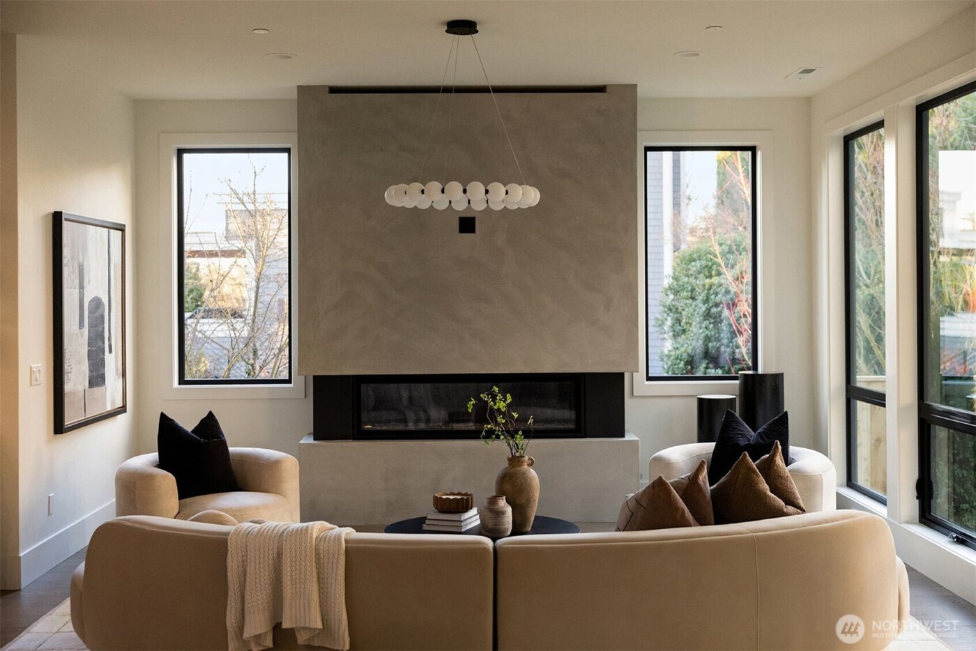 5808 Lakeview Drive , Kirkland, WA 98033