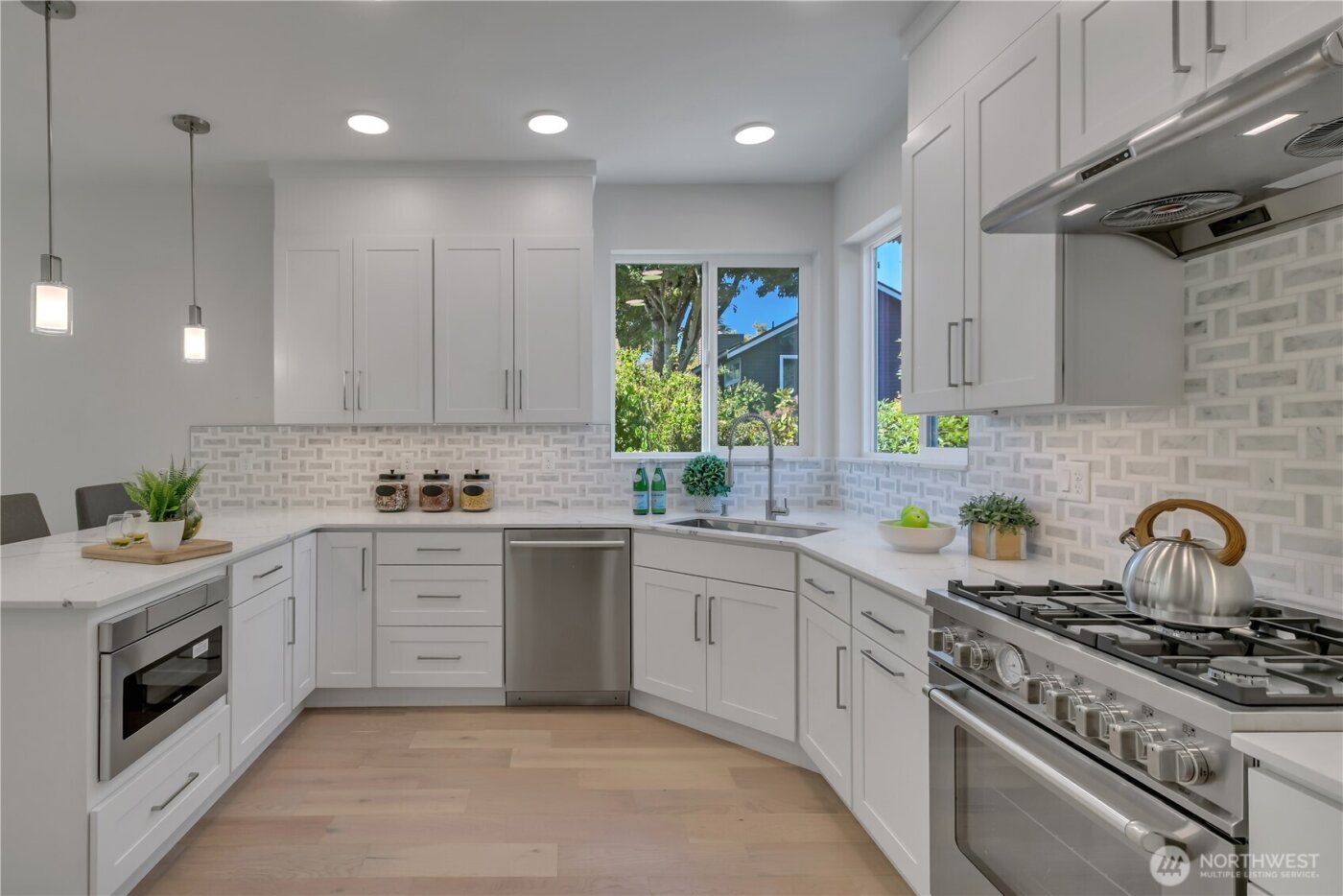 4019 4th Avenue NE #B, Seattle, WA 98105