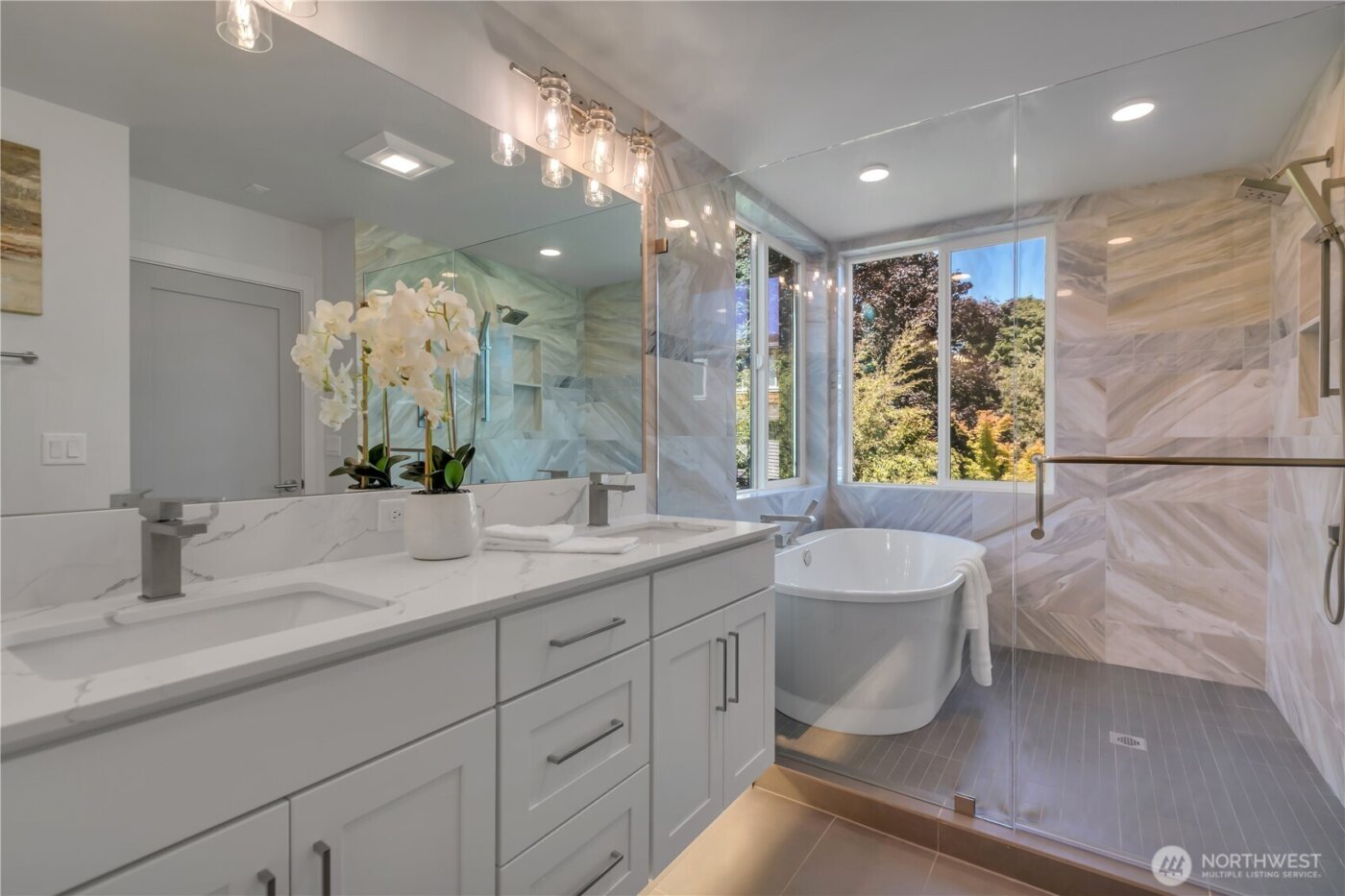 4019 4th Avenue NE #B, Seattle, WA 98105