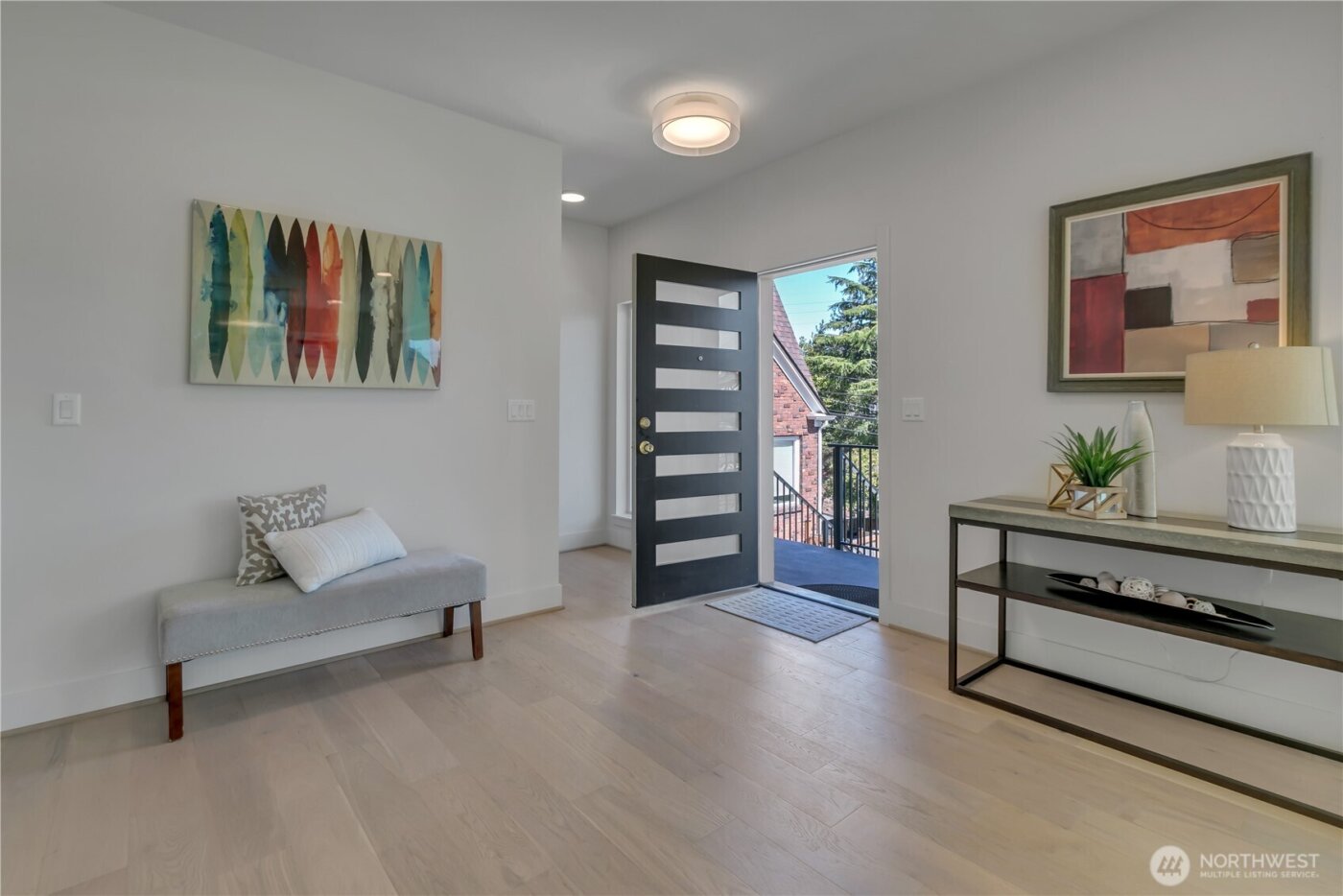 4019 4th Avenue NE #B, Seattle, WA 98105