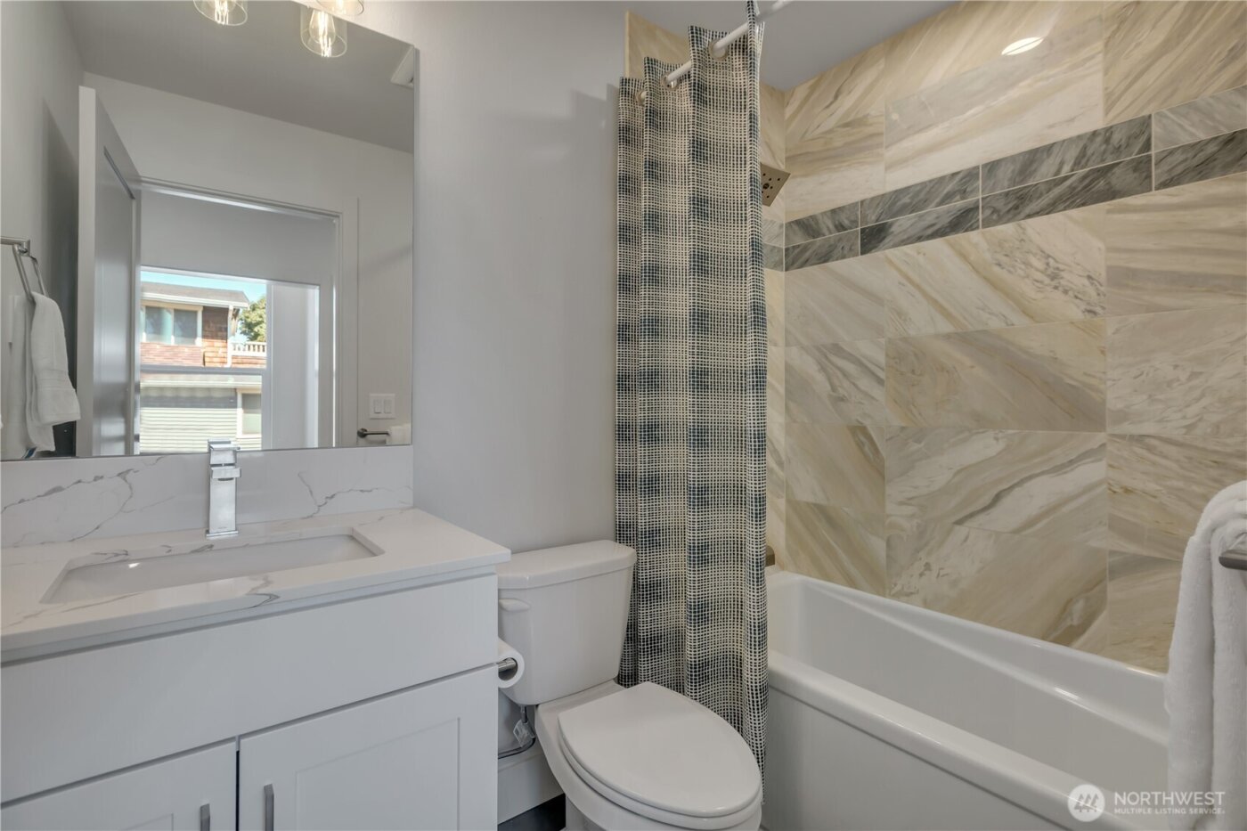 4019 4th Avenue NE #B, Seattle, WA 98105