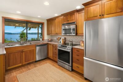 6555 NE Windermere Road , Seattle, WA 98105 - Photo 13