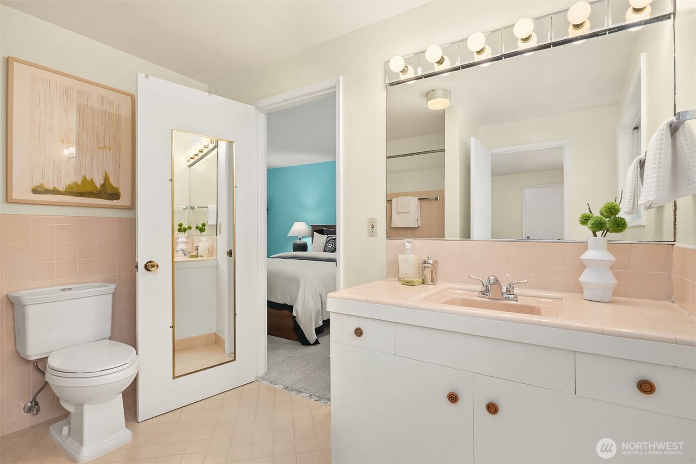 6555 NE Windermere Road , Seattle, WA 98105