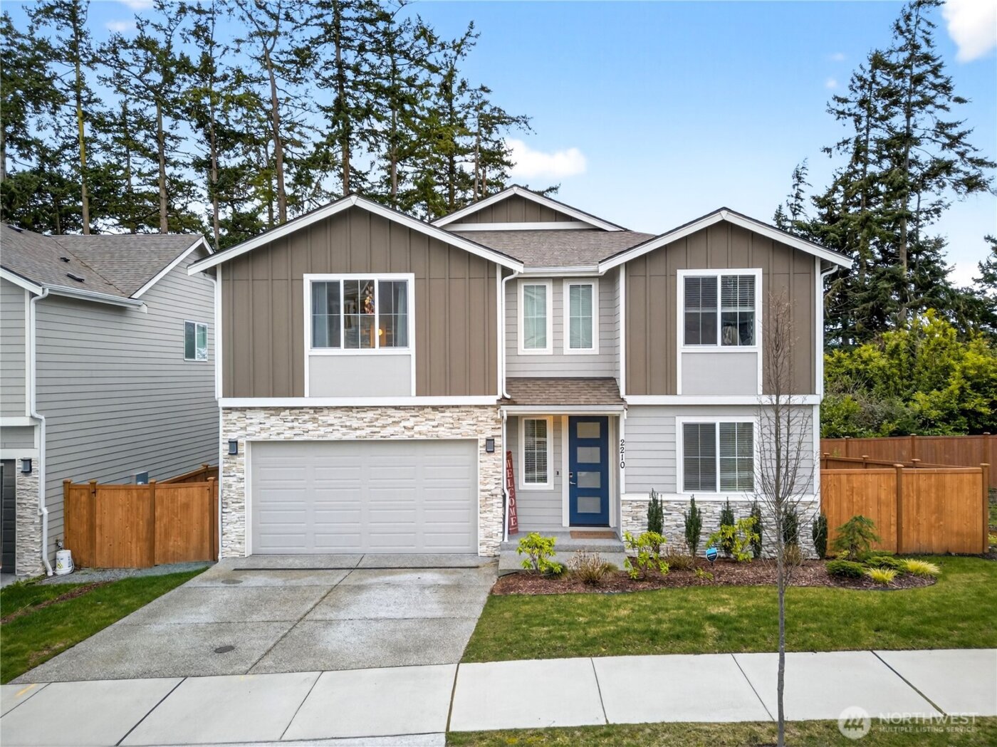 2210 SW Putnam Dr. , Oak Harbor, WA 98277
