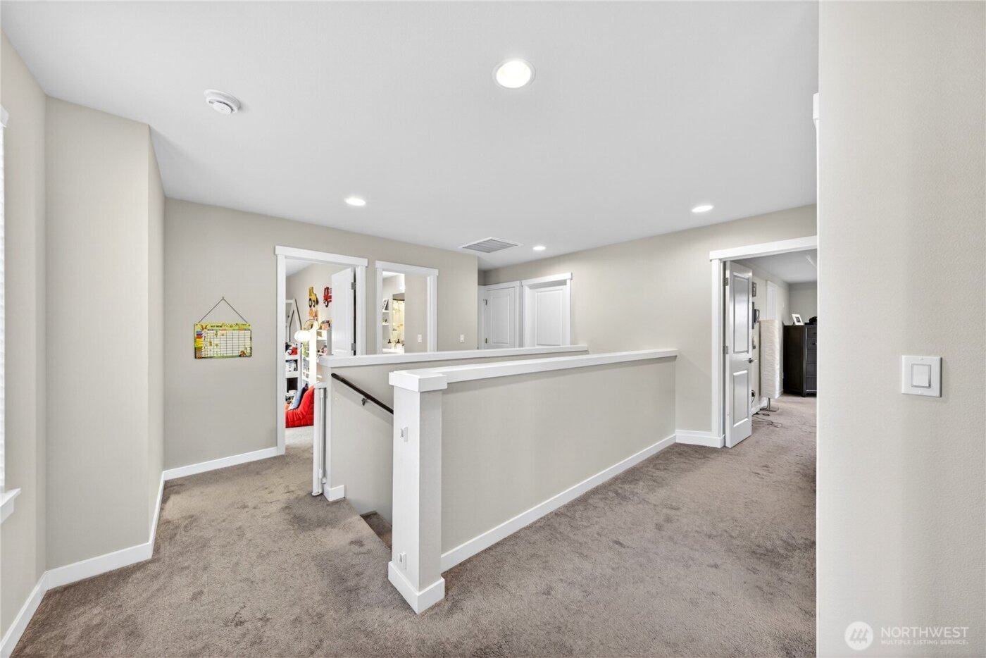 2210 SW Putnam Dr. , Oak Harbor, WA 98277