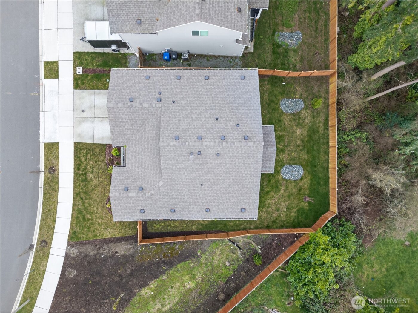 2210 SW Putnam Dr. , Oak Harbor, WA 98277