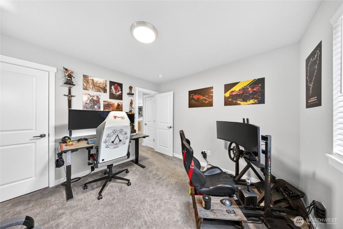 2210 SW Putnam Dr. , Oak Harbor, WA 98277