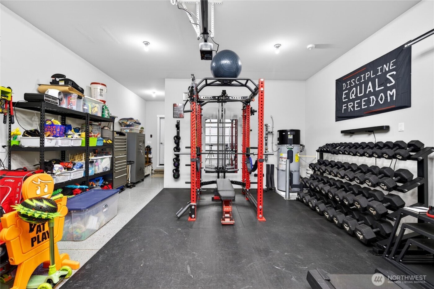 2210 SW Putnam Dr. , Oak Harbor, WA 98277