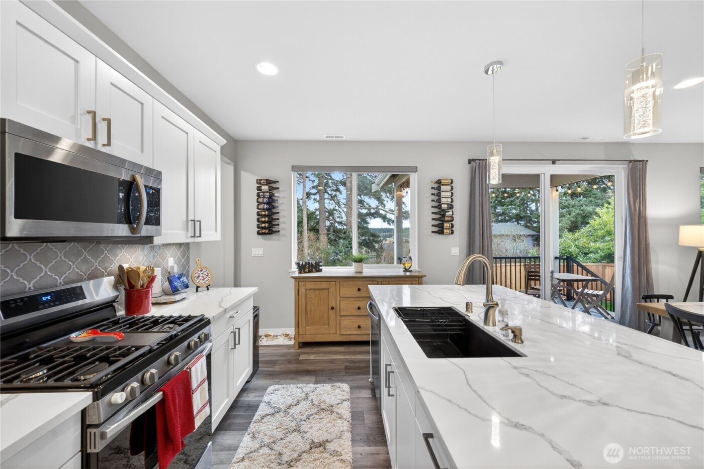 2210 SW Putnam Dr. , Oak Harbor, WA 98277