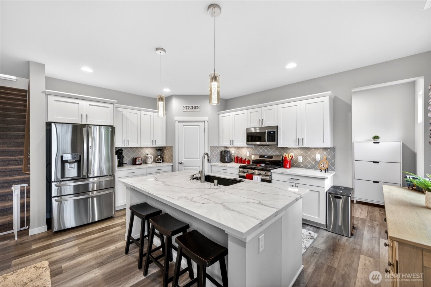 2210 SW Putnam Dr. , Oak Harbor, WA 98277