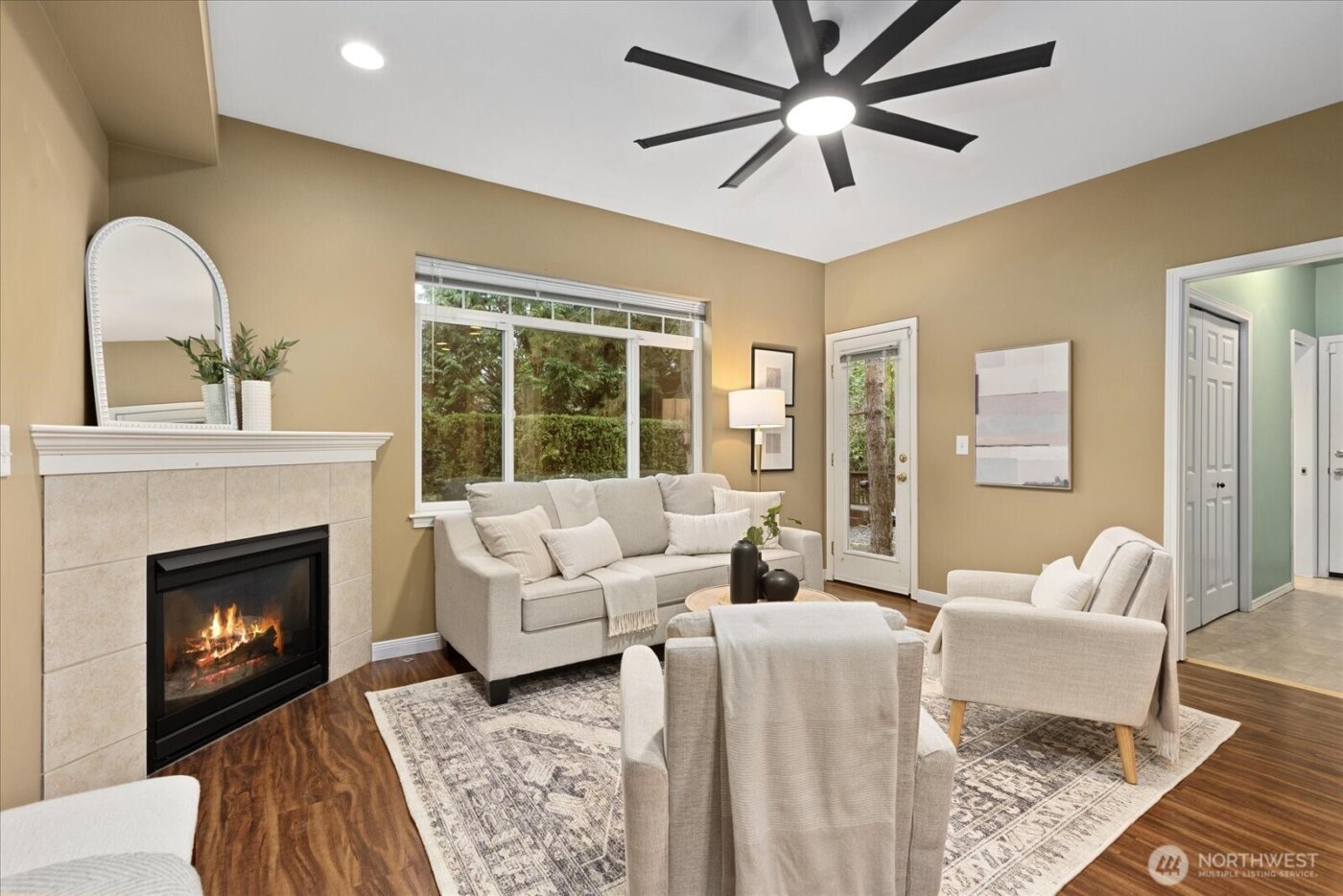 5300 Glenwood Avenue #U-2, Everett, WA 98203