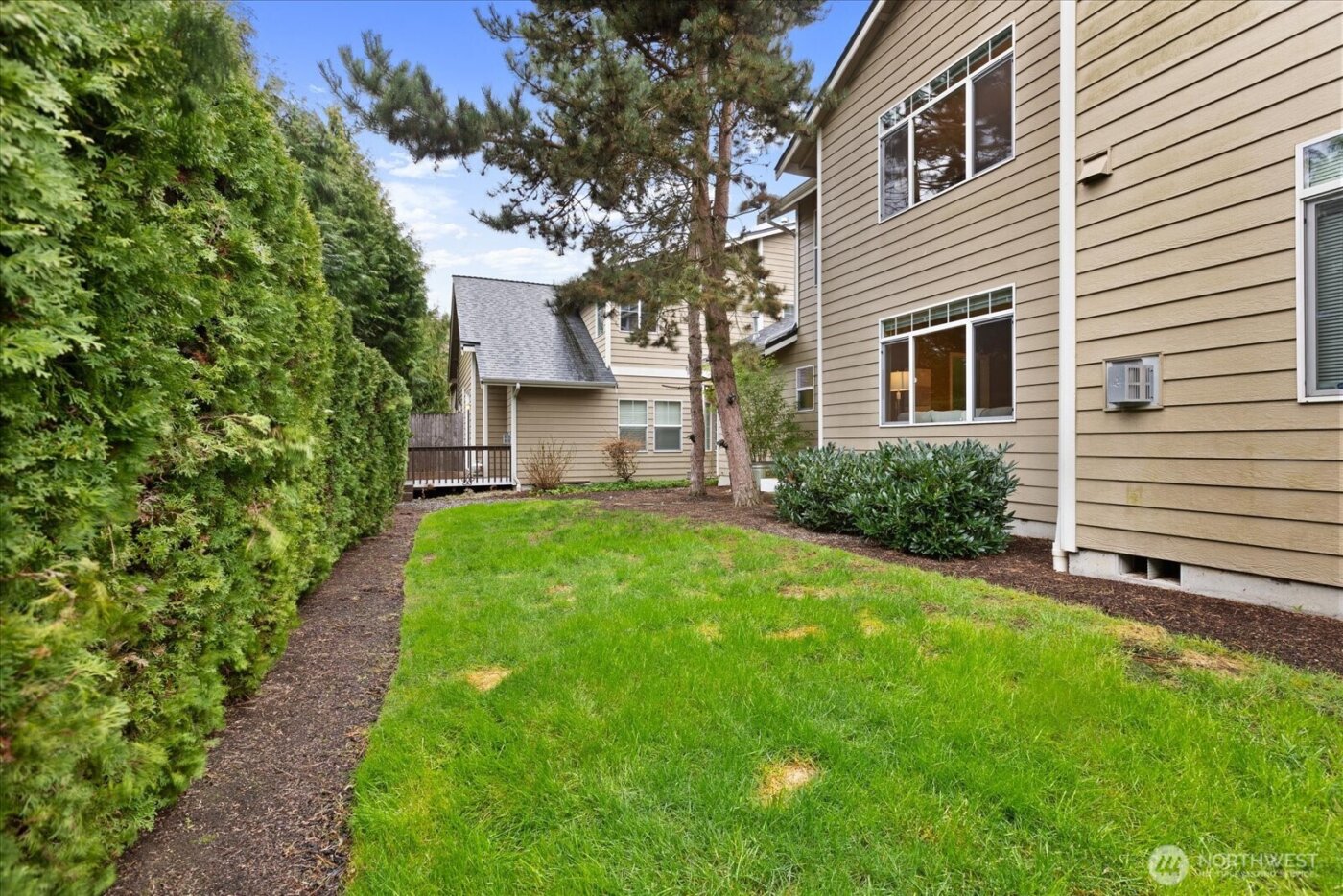 5300 Glenwood Avenue #U-2, Everett, WA 98203